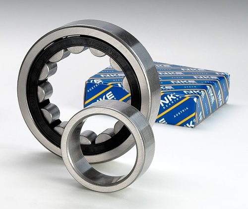 NKE_Cylindrical_roller_bearing.jpg